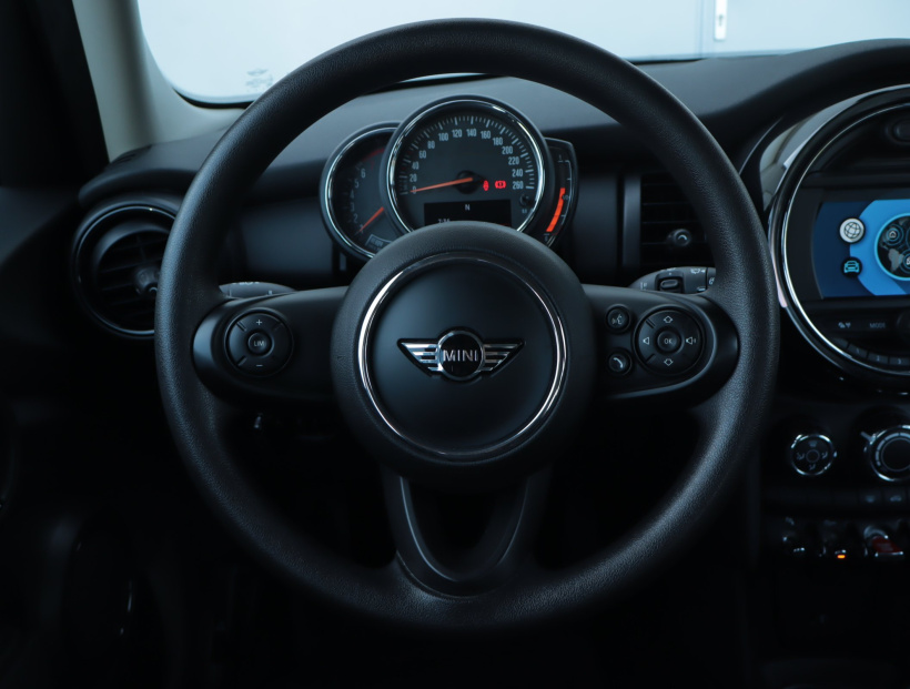 MINI 5-door, 2018