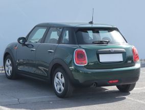 MINI 5-door - 2018