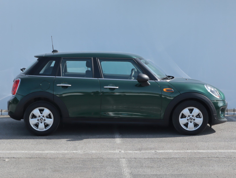MINI 5-door, 2018