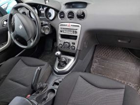 Peugeot 308 - 2010