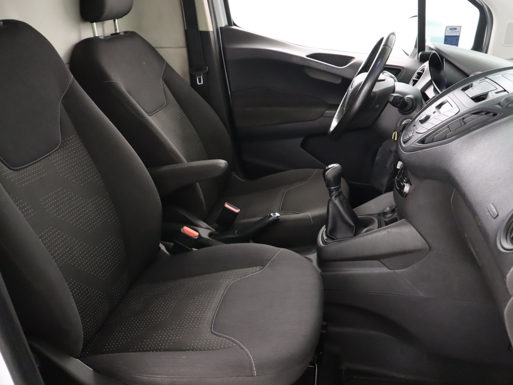 Ford Transit Courier
