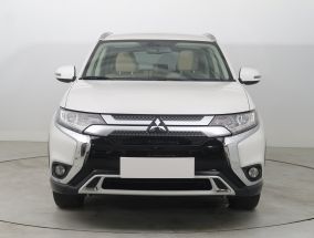 Mitsubishi Outlander - 2019