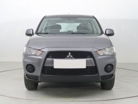 Mitsubishi Outlander - 2010