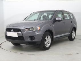 Mitsubishi Outlander - 2010