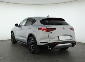 Alfa Romeo Stelvio - 2021