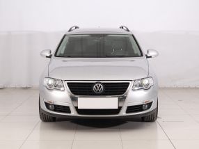 Volkswagen Passat - 2010