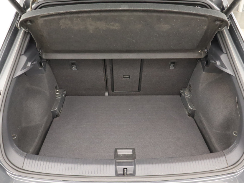 Volkswagen T-Roc, 2019