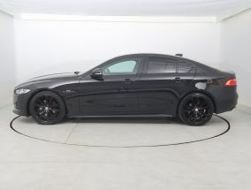 Jaguar XE - 2017