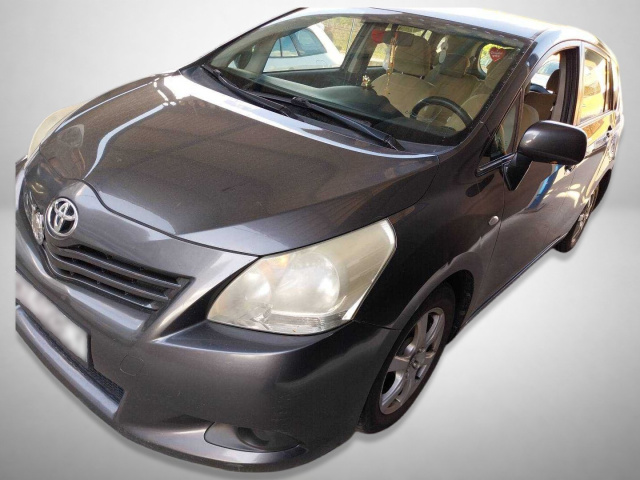 Toyota Verso 2009