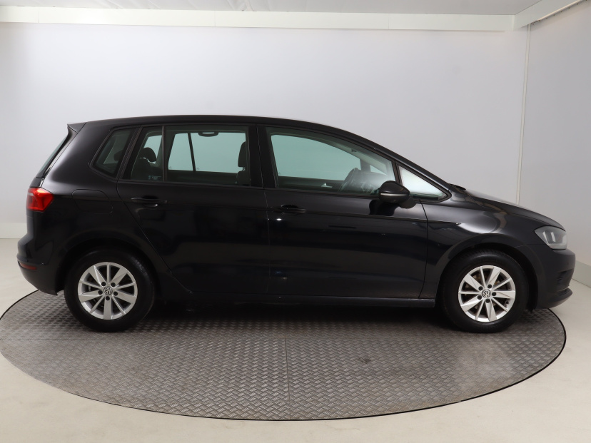 Volkswagen Golf Sportsvan, 2016
