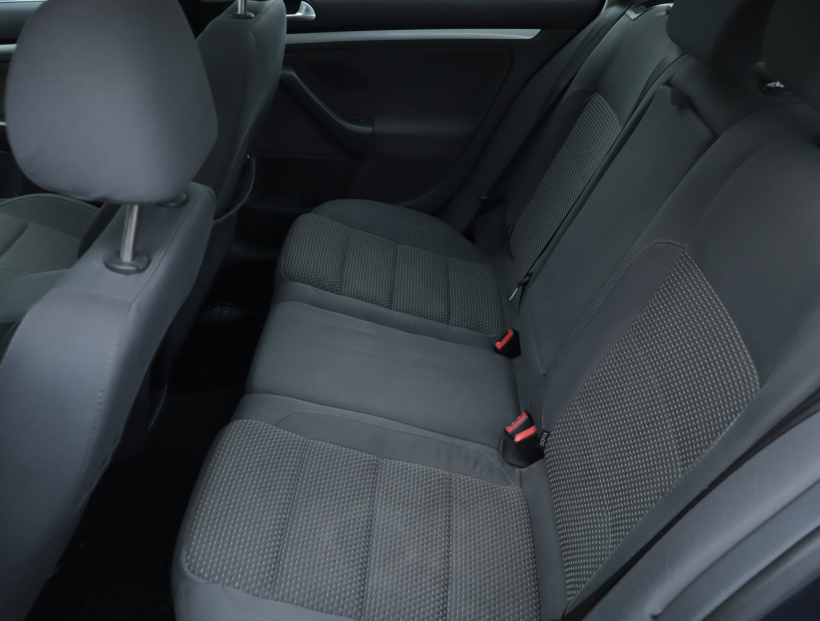 Volkswagen Golf, 2007