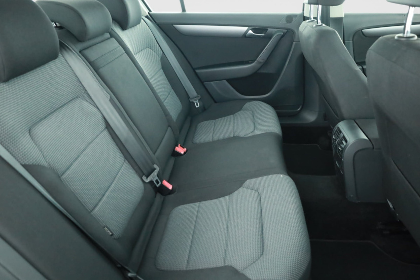 Volkswagen Passat, 2013