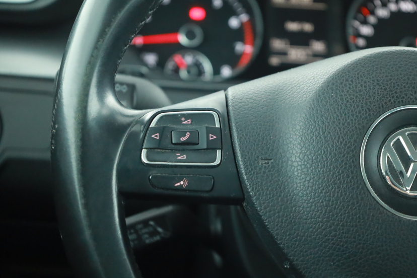Volkswagen Passat, 2013