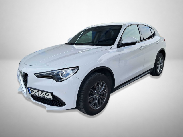 Alfa Romeo Stelvio 2017