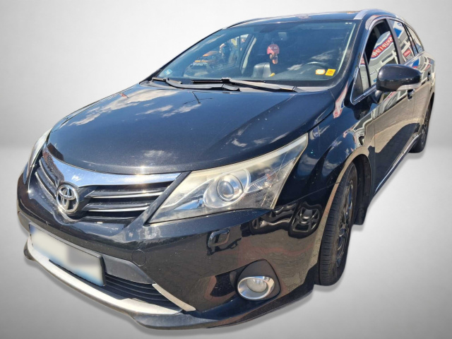 Toyota Avensis 2012