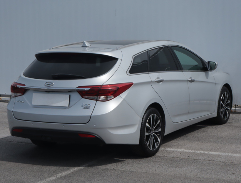 Hyundai i40, 2016