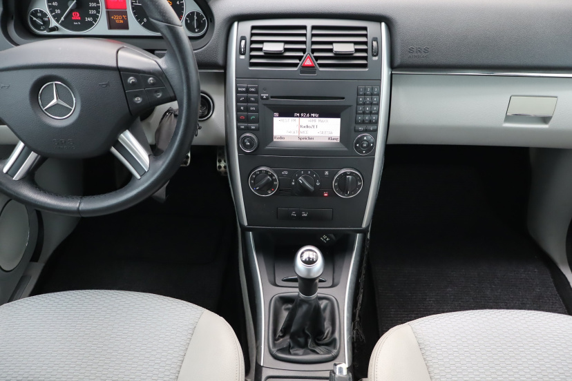 Mercedes-Benz B, 2011