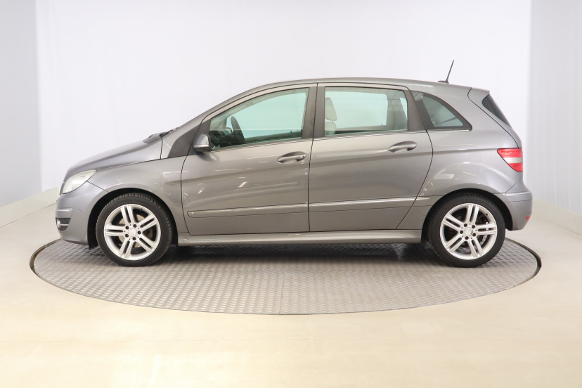 Mercedes-Benz B, 2011