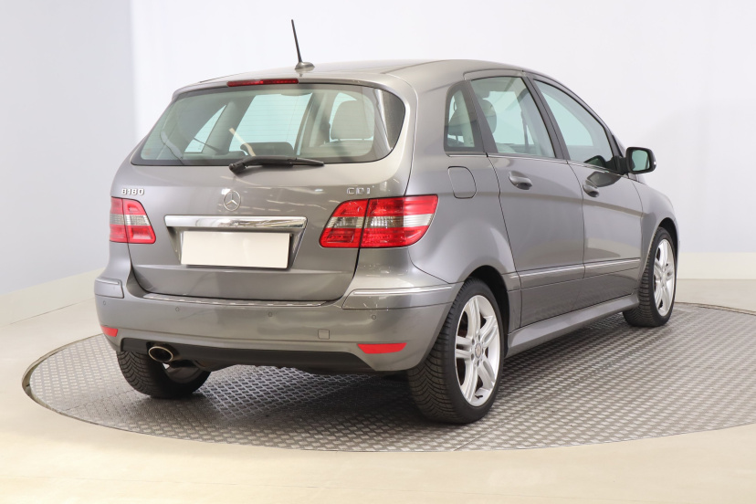 Mercedes-Benz B, 2011