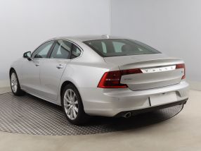 Volvo S90 - 2019