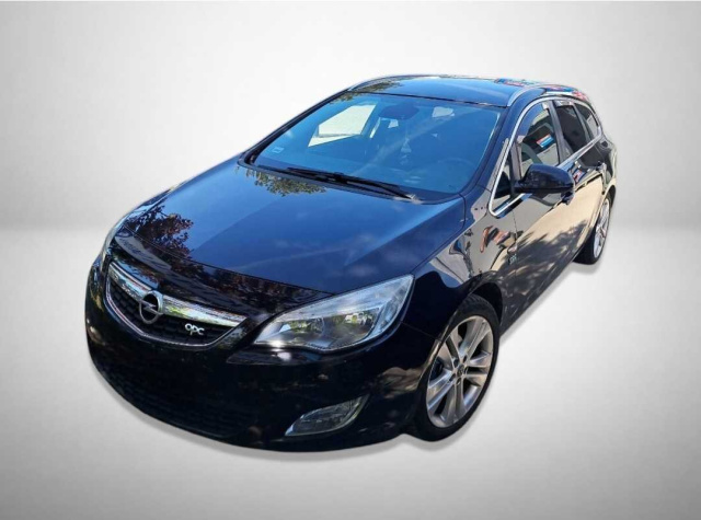 Opel Astra 2011