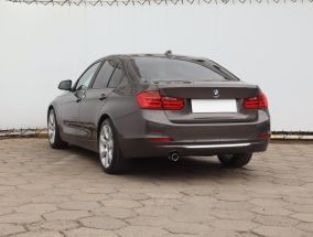 BMW 3 - 2012