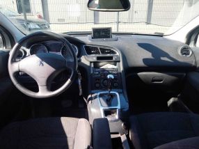 Peugeot 5008 - 2015