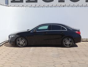 Mercedes-Benz A - 2020