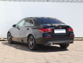 Mercedes-Benz A - 2020