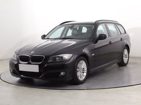 BMW 3 - 2010