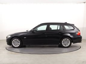 BMW 3 - 2010