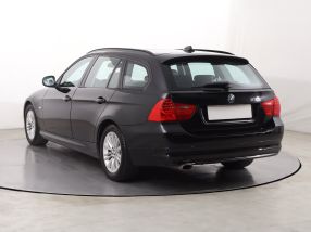 BMW 3 - 2010