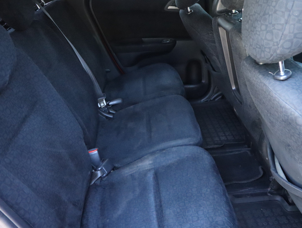 Honda FR-V