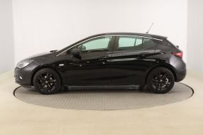 Opel Astra - 2018