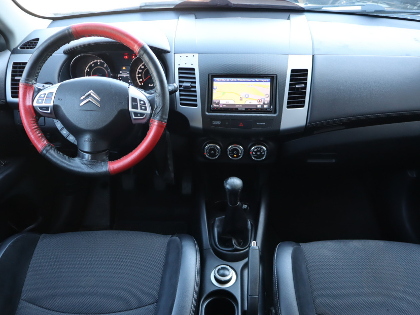Citroen C-Crosser, 2012