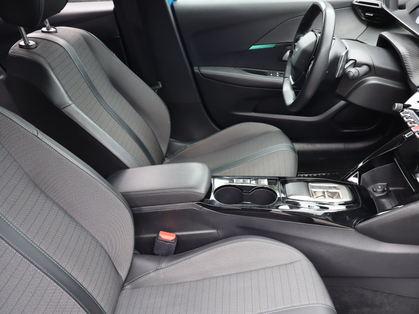 Peugeot 208, 2022