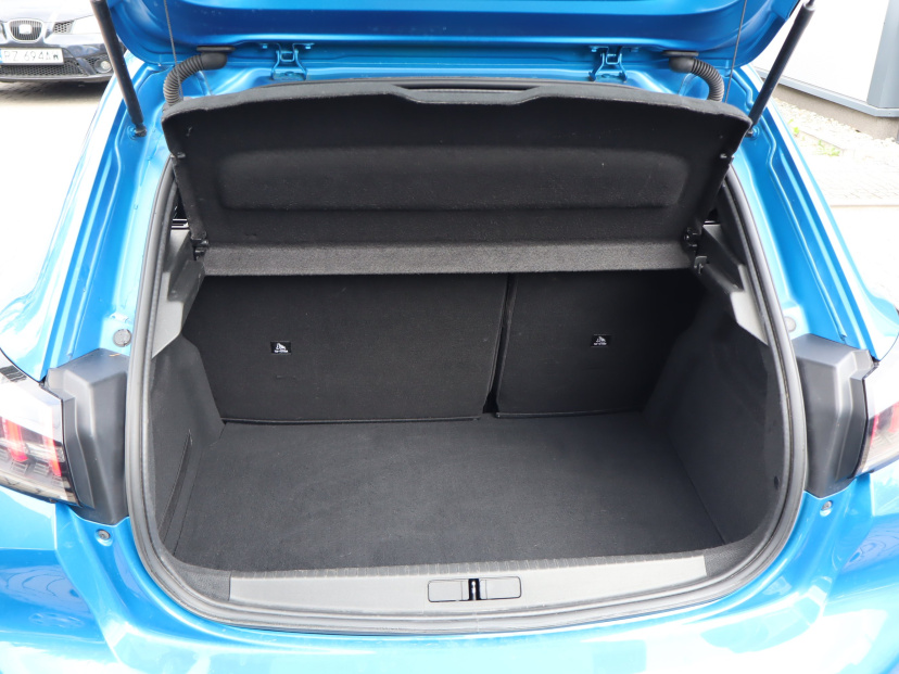 Peugeot 208, 2022