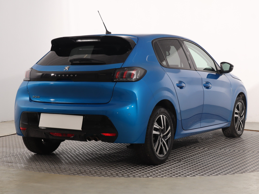 Peugeot 208, 2022