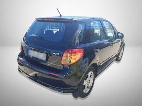 Suzuki SX4 - 2011