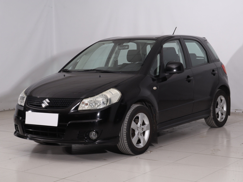 Suzuki SX4, 2011