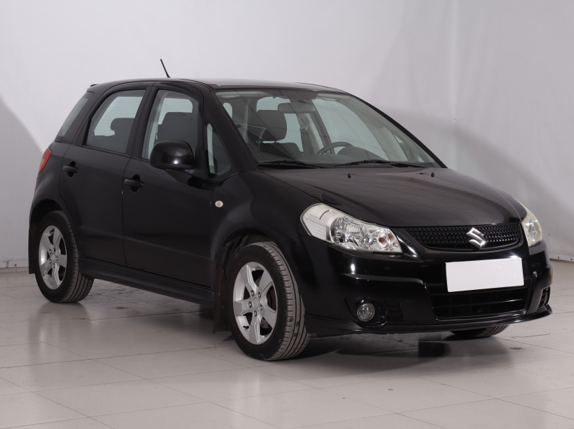 Suzuki SX4, 2011