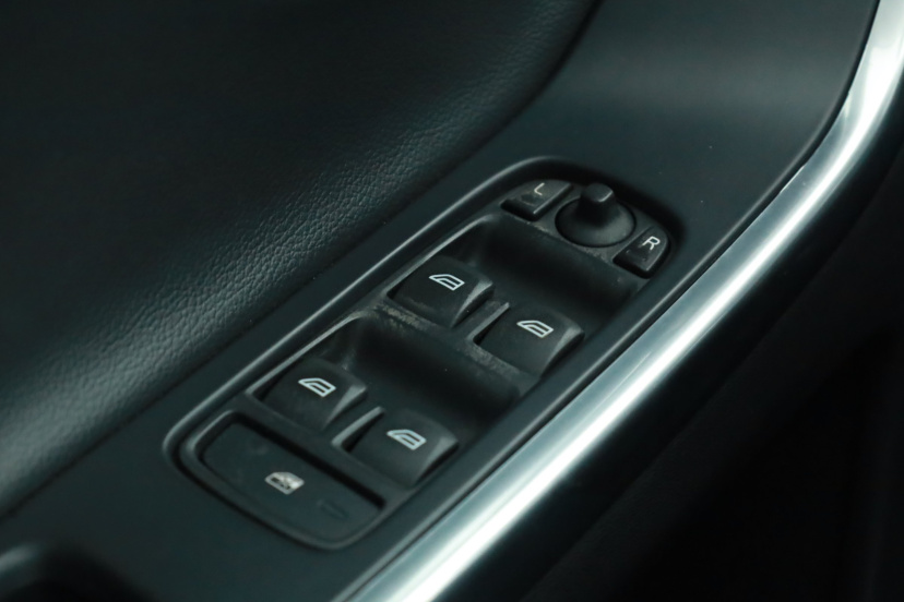 Volvo XC60, 2015