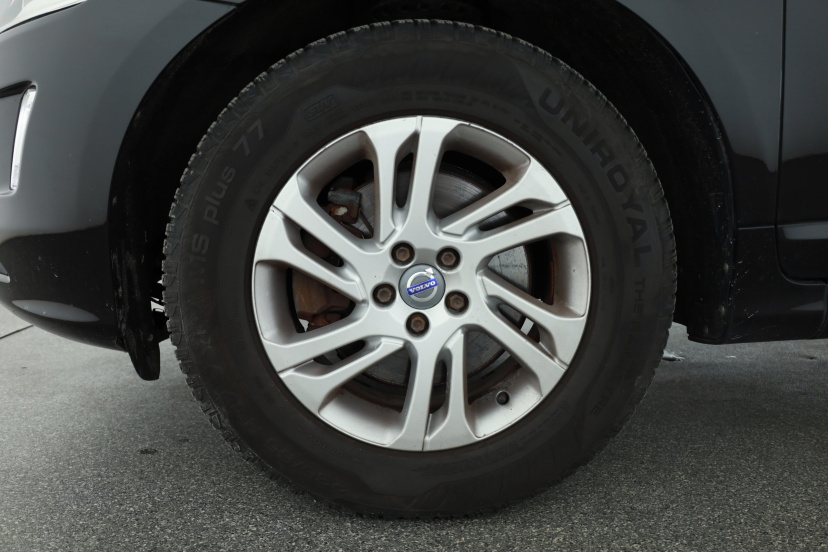 Volvo XC60, 2015