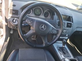 Mercedes-Benz C - 2010