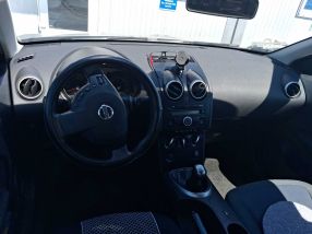 Nissan Qashqai - 2009
