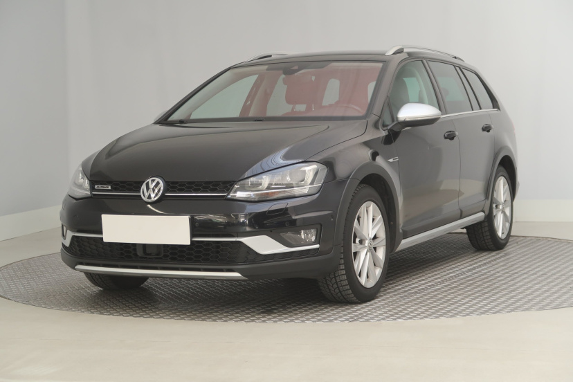 Volkswagen Golf, 2016