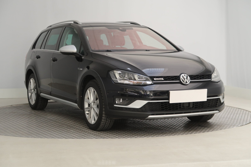 Volkswagen Golf, 2016