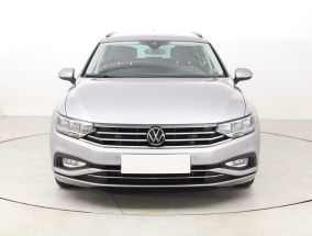 Volkswagen Passat - 2021