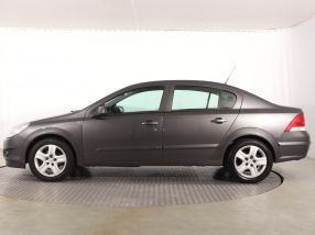 Opel Astra - 2009