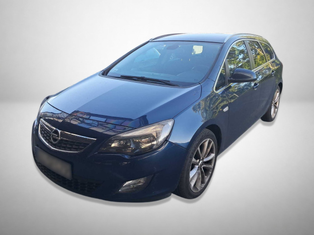 Opel Astra 2011